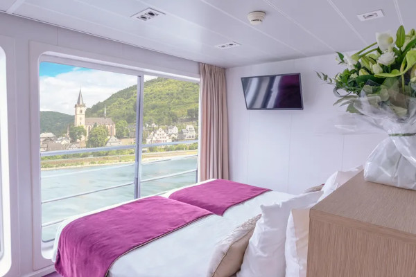 Cat A Stateroom Outside Main Deck