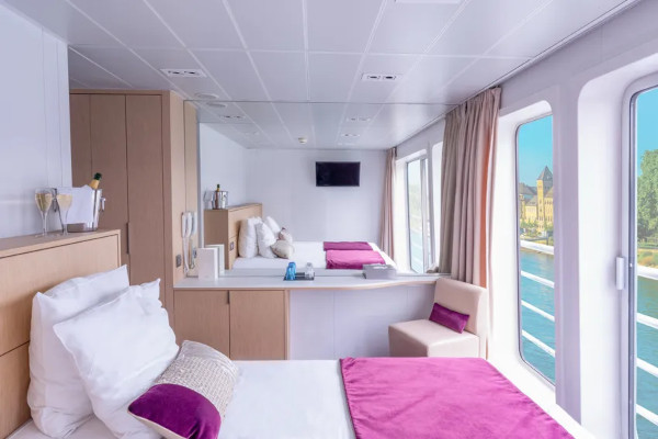 Cat C Stateroom Outside Main Deck