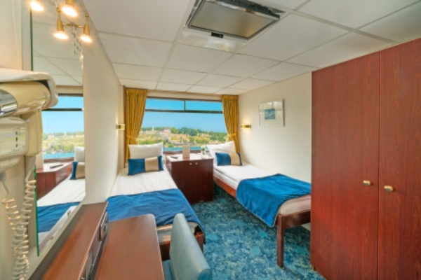 Cat B Stateroom Outside Upper Deck