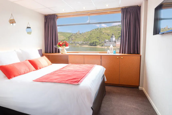 Cat C Stateroom Outside Main Deck