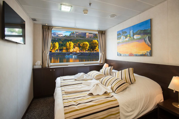 Cat C Stateroom Outside Intermediate Deck Adapted MR