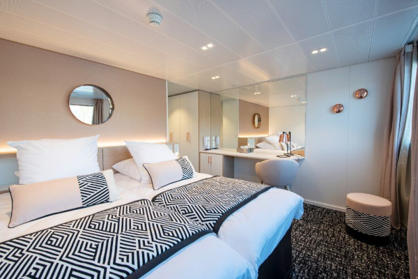 Cat B Stateroom Outside Main Deck