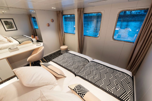 Cat C Stateroom Outside Main Deck