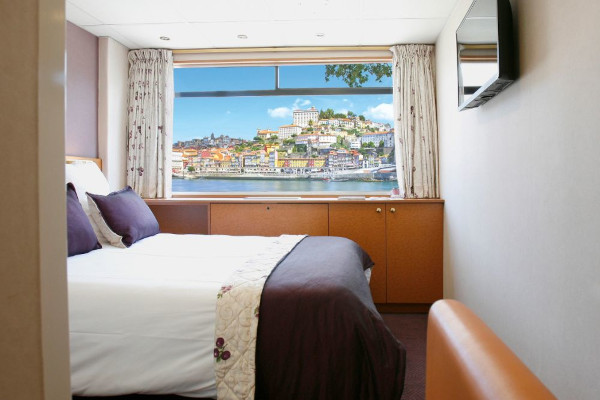 Cat A Stateroom Outside Intermediate Deck Single