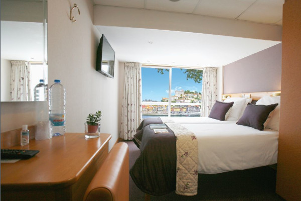 Cat B Stateroom Outside Upper Deck