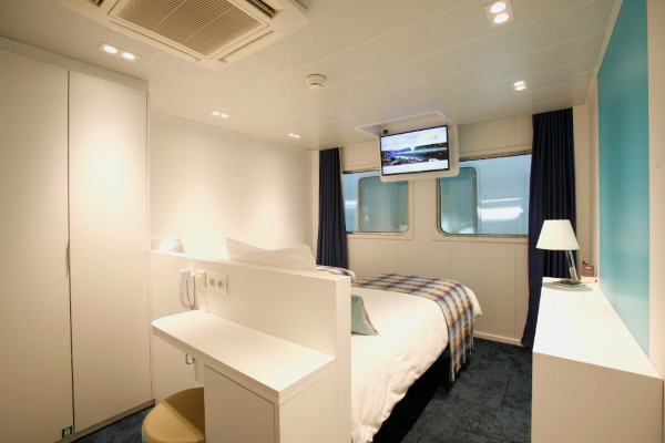 Cat B Stateroom Outside Main Deck