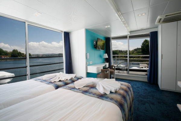 Suite Cat A Upper Deck